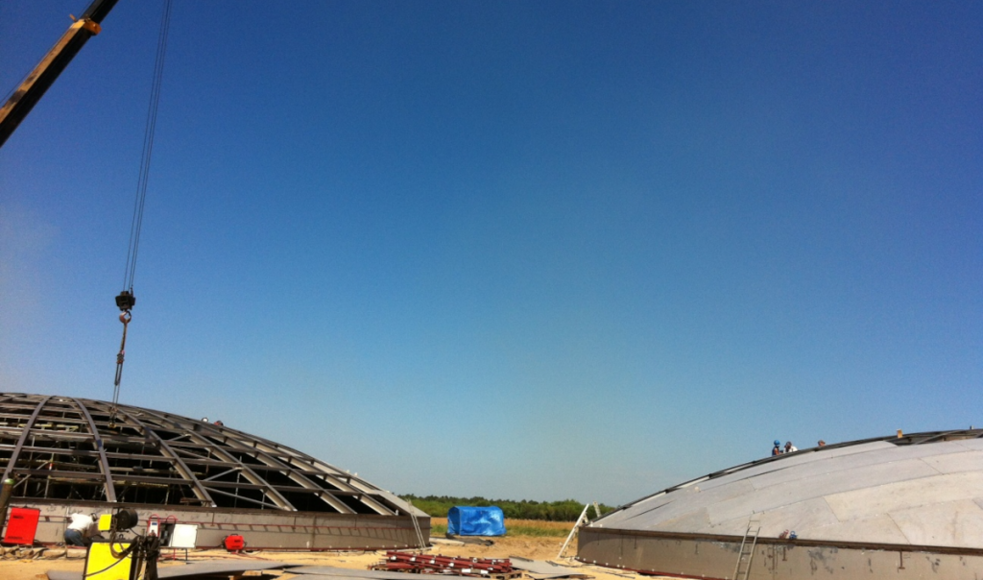 Perfiles especiales fabricados en acero inoxidable.