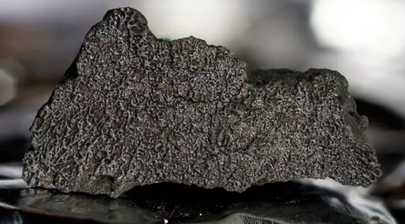 Meteorit membawa elemen dasar kehidupan di bumi