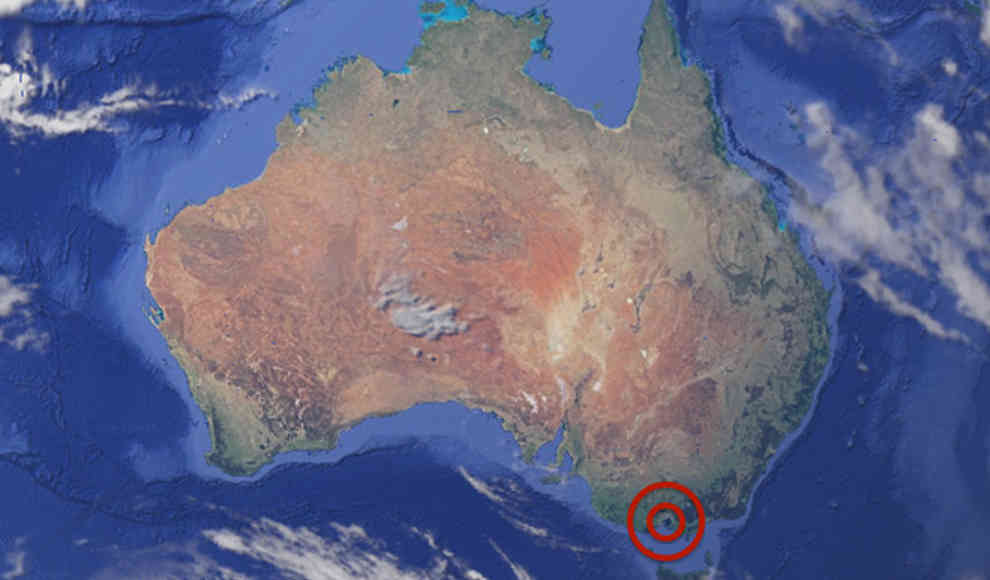 Riesiger Krater von Asteoriden in Australien entdeckt