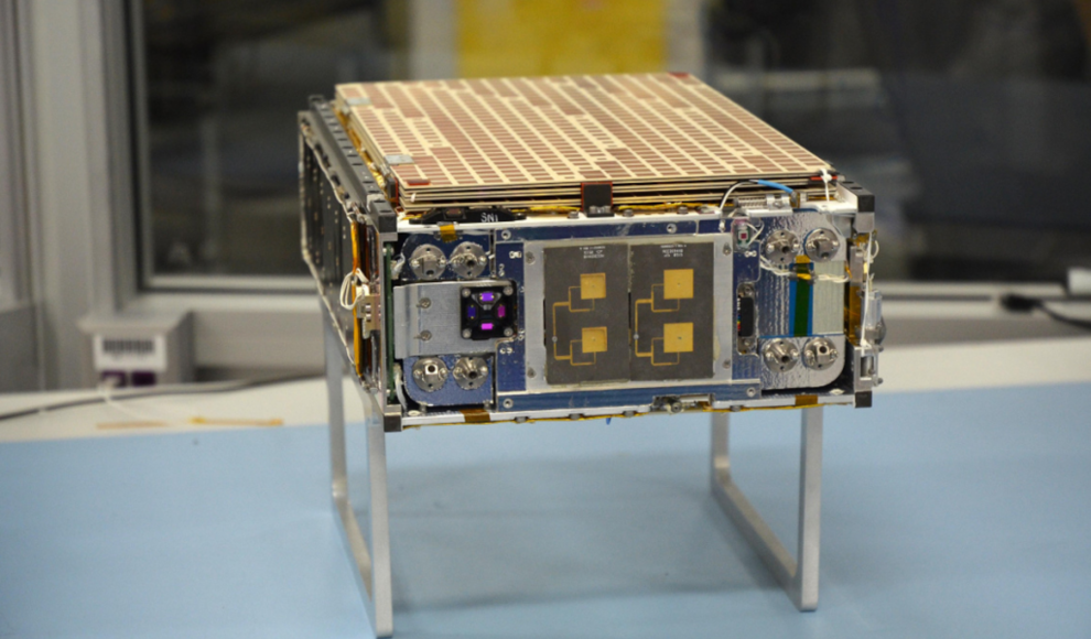 6U-Cubesat mit Dünnfilmsolarzellen 