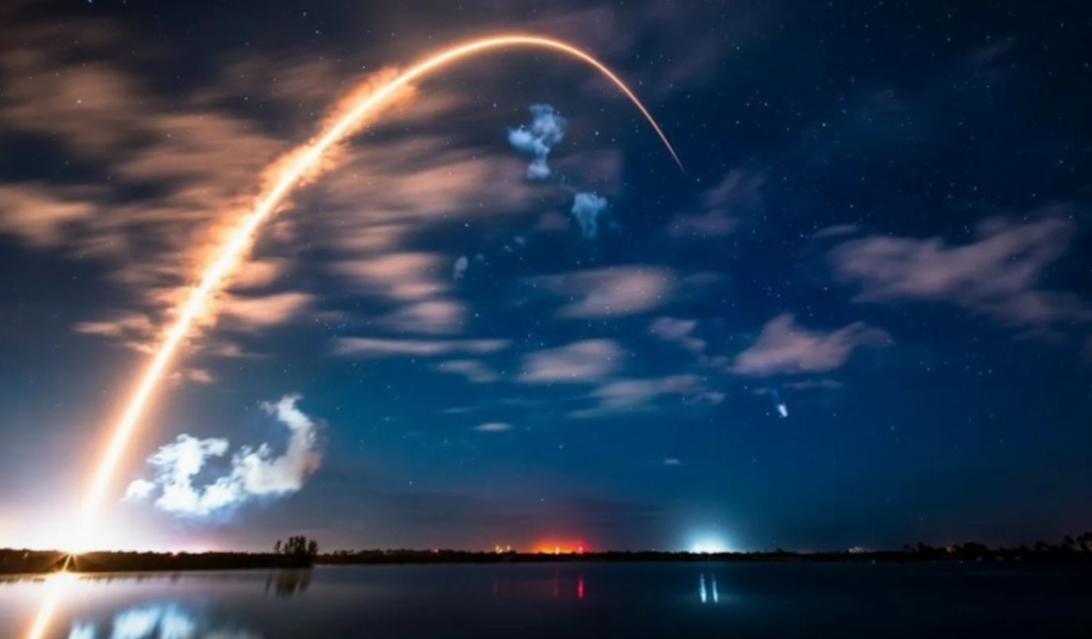 Falcon-9-Rakete von SpaceX beim Start