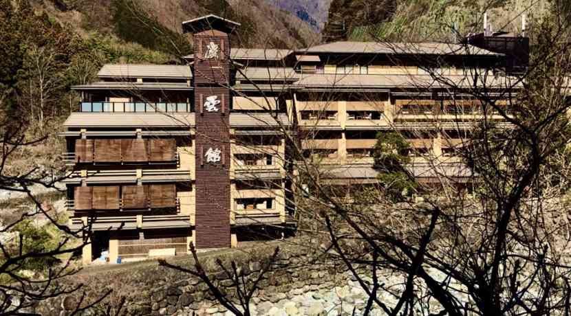 Das-lteste-Unternehmen-der-Welt-Nishiyama-Onsen-Keiunkan