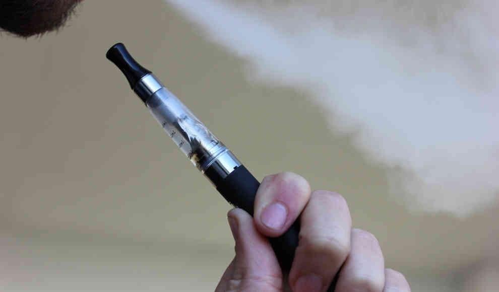 Liquids von E-Zigaretten schädigen Zellen in Herz und Blutgefäßen