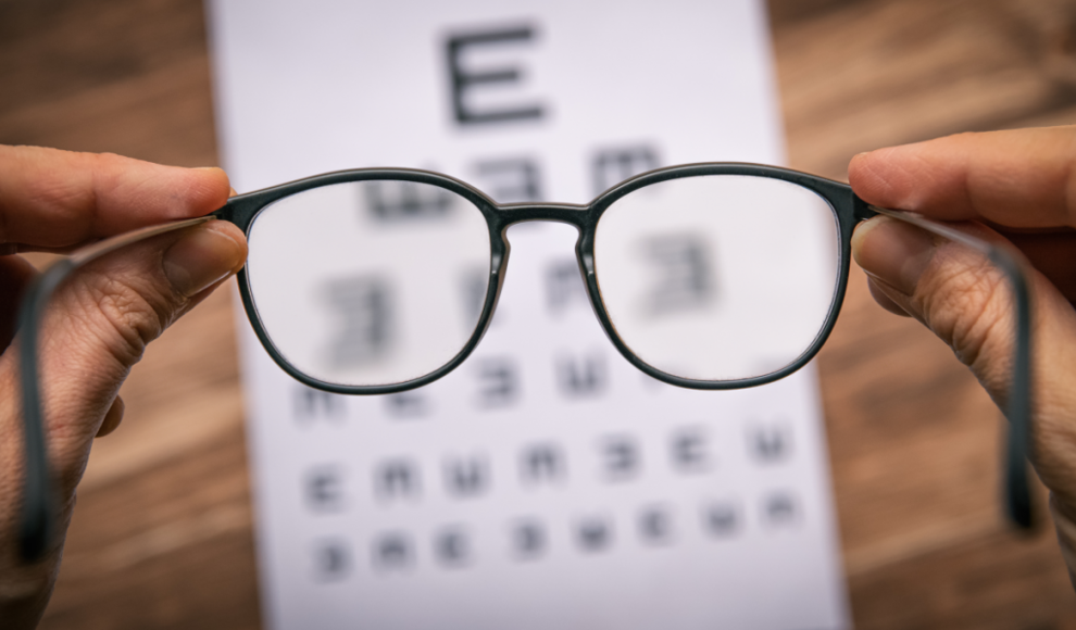 Brille bei einem Sehtest
