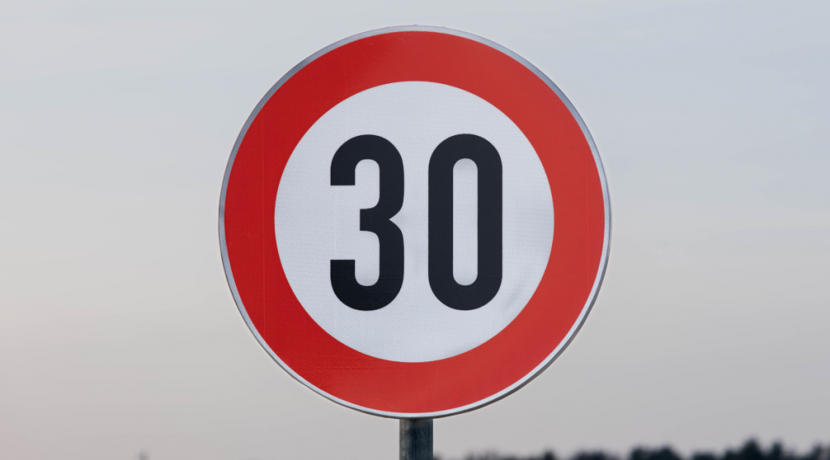 Tempolimit-von-30-km-h-in-St-dten-senkt-Unf-lle-bei-kaum-l-ngerer-Fahrzeit