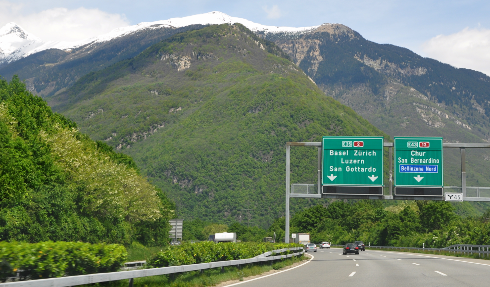 Autobahn in der Schweiz