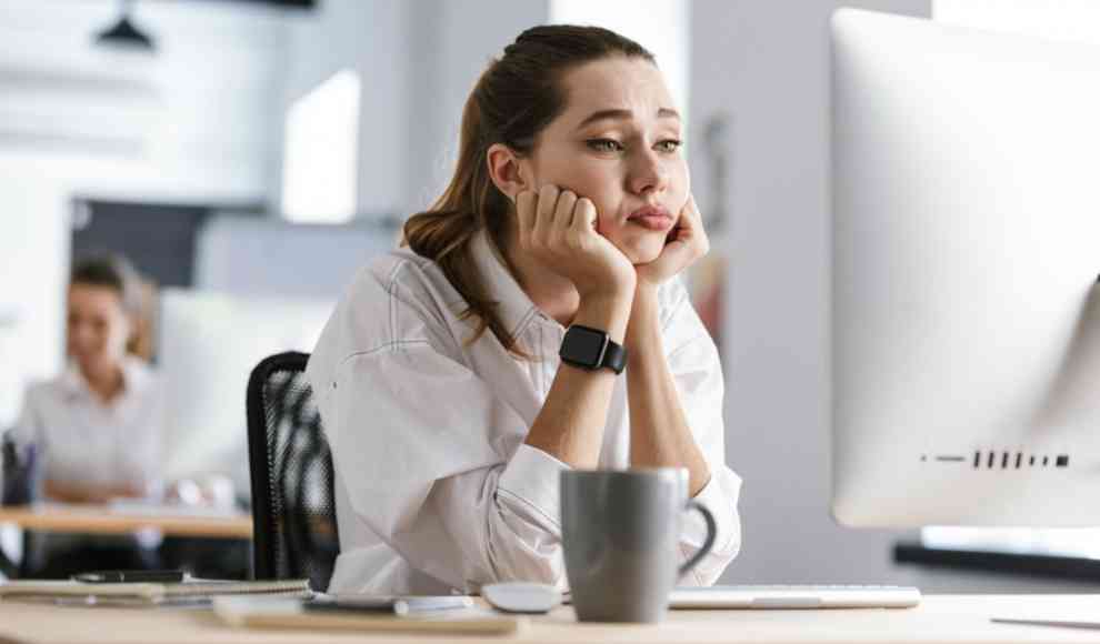 Wie Frustfaktoren im Büro die Produktivität beeinflussen