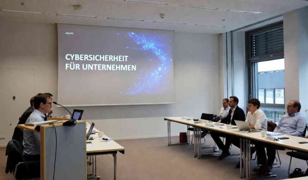 Neues Modell berechnet Cyberrisiko mit neuronalen Netzen