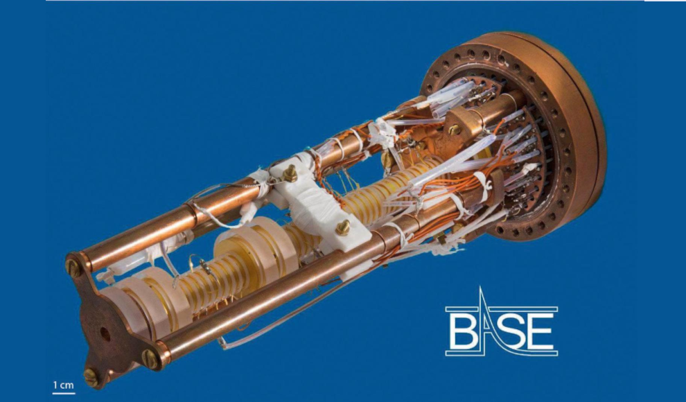 Penning-Falle des CERN zur Messung von Protonen und Antiprotonen