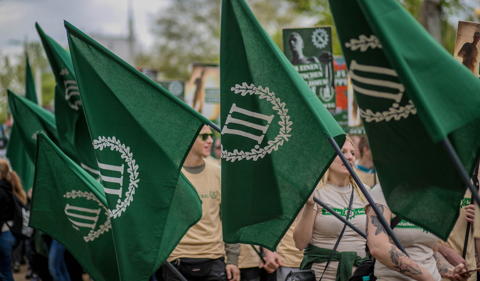 Anhänger der rechtsextremen Kleinpartei Der III. Weg