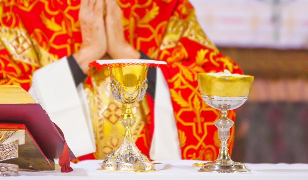 Religiöse Rituale begleiten den Weg ins Erwachsenenleben