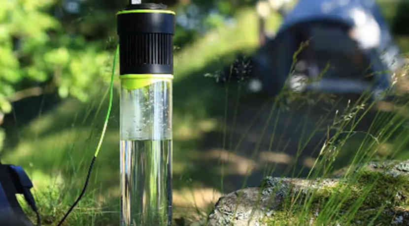 Diese Flasche Macht Aus Luft Wasser