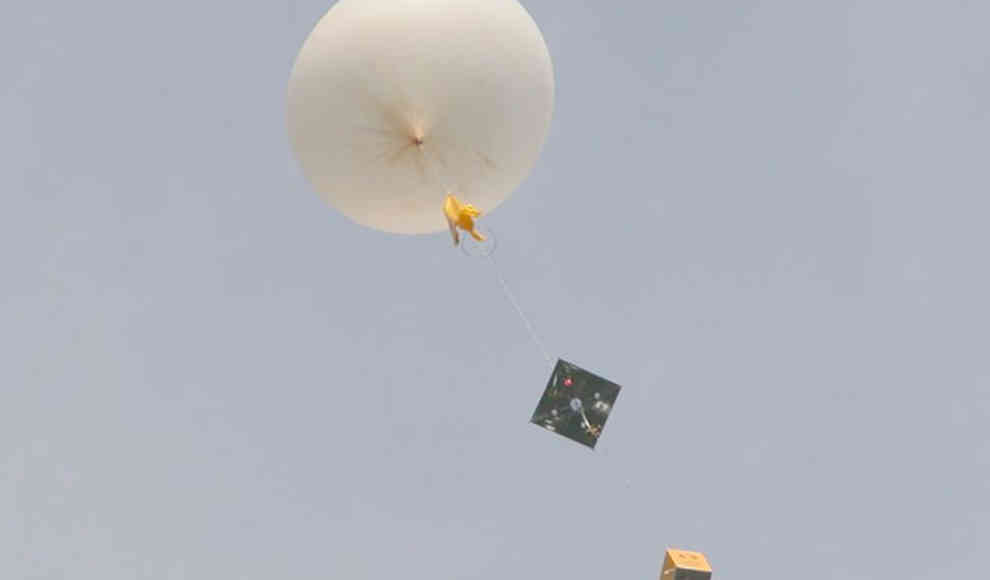 Heliumballons sichern bei Katastrophen die Kommunikation
