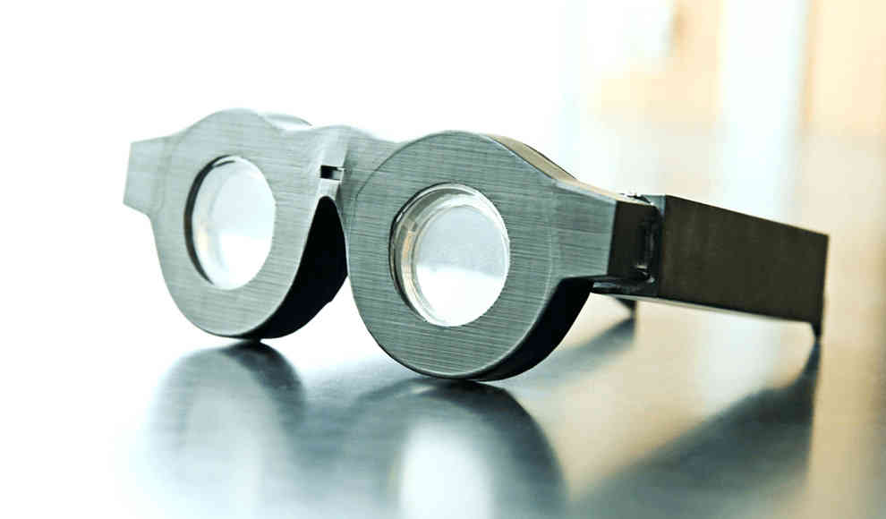 Adaptive Brille
