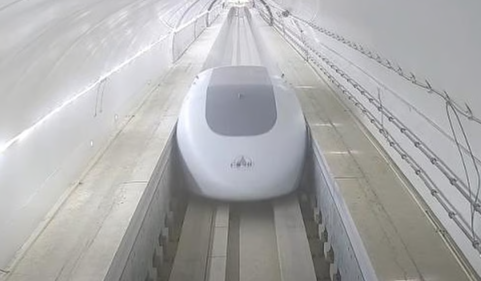 Chinas Hyperloop 