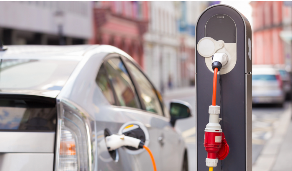 Elektroautos reduzieren die Belastung mit Stickstoffdioxid (NO₂) 