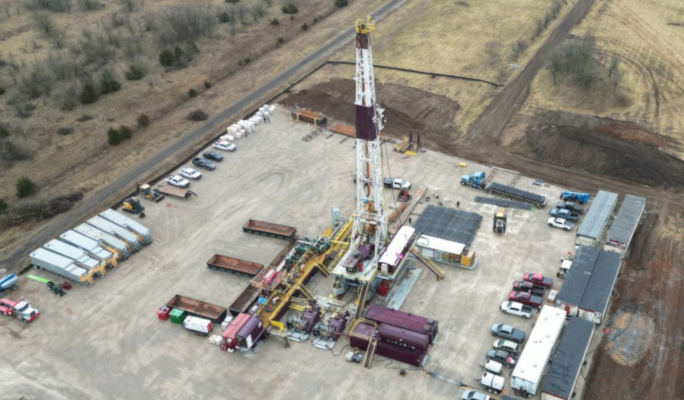 Bohrung zur Bodenerkundung für eine unterirdisches Atomkraftwerk