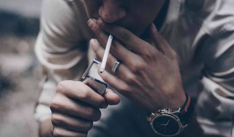 Hohe Belastung durch Zigarettenrückstände