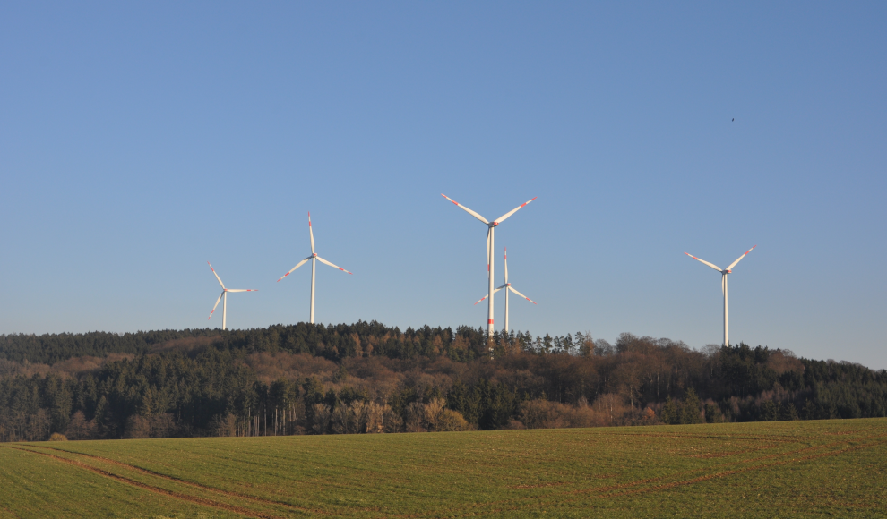 Windräder im Hunsrück (Deutschland)