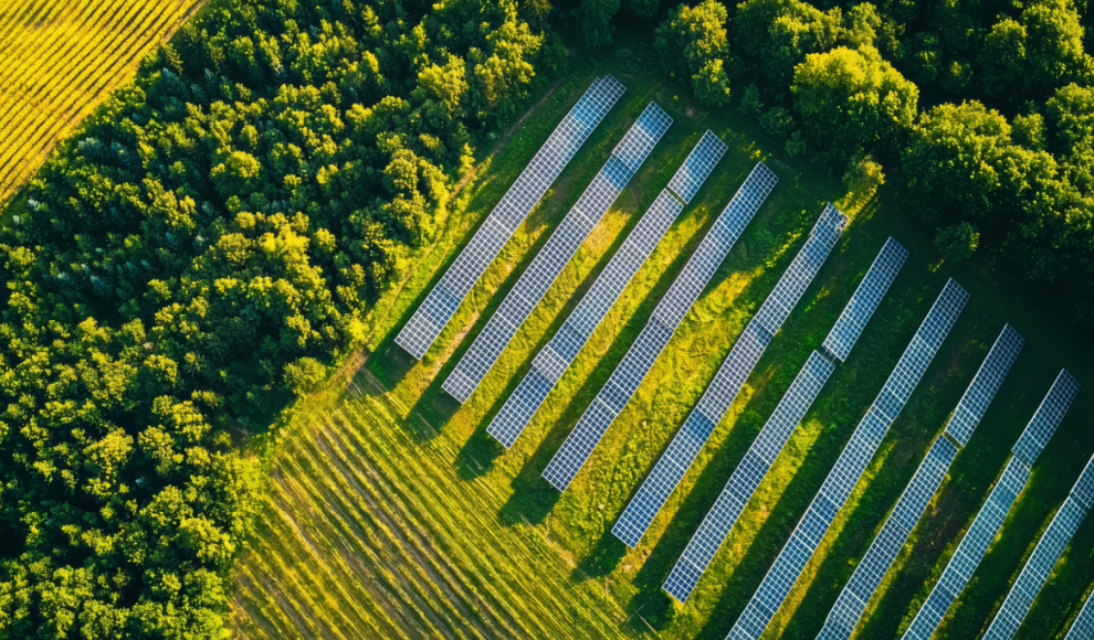 Solarpark auf einer landwirtschaftlichen Fläche