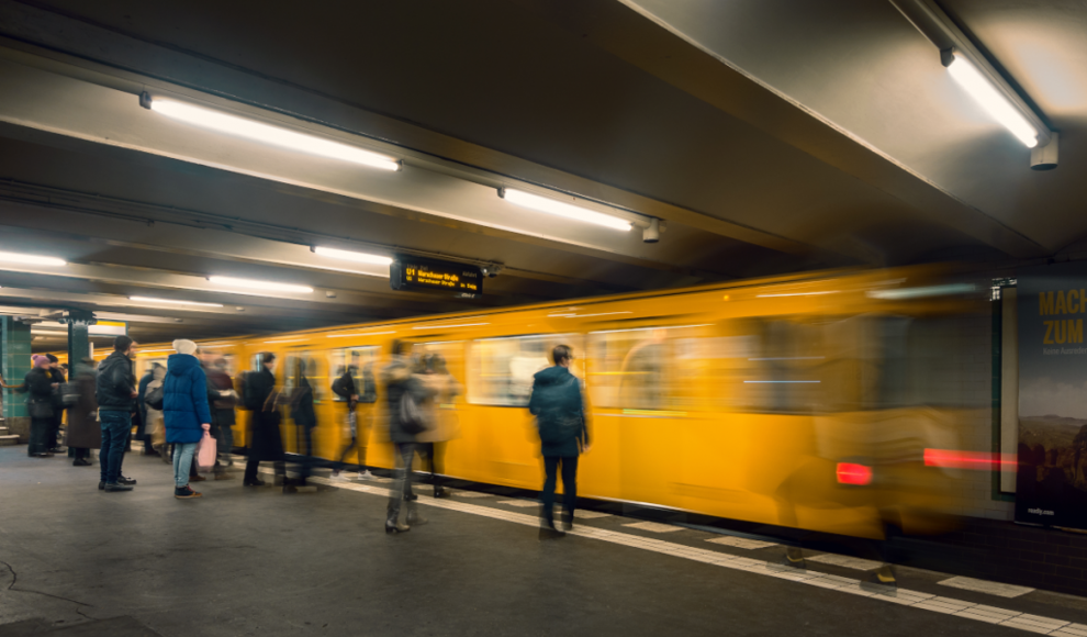 U-Bahn reduziert den Autoverkehr in Berlin